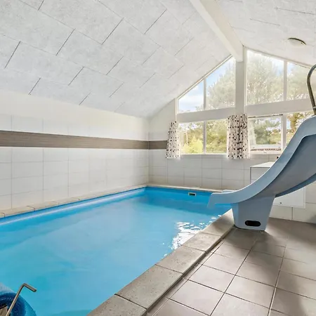 Luxurious Home In Nexo With Sauna