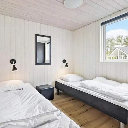 Luxurious Home In Nexo With Sauna Casa de Férias Neksø