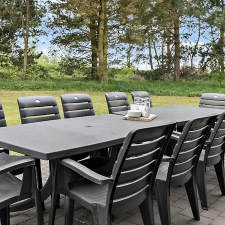 Semesterbostad Pet Friendly In With Kitchen