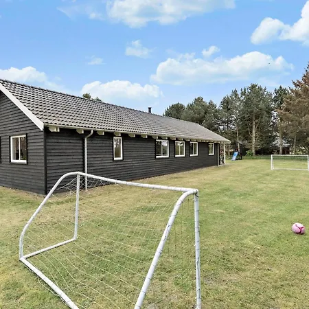 Pet Friendly In With Kitchen Semesterbostad *